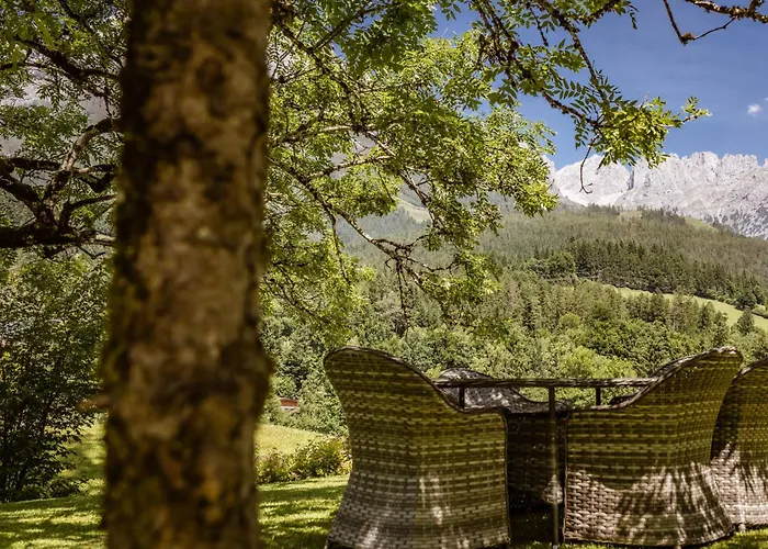 Esche 4 By Interhome