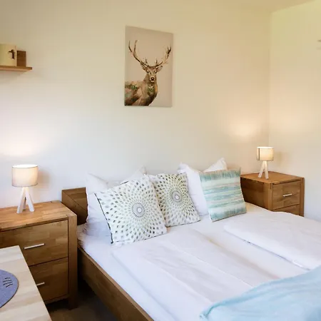 Esche 4 By Interhome Apartmán